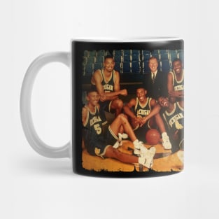 VINTAGE michigan  BASKETBALL 2 Mug